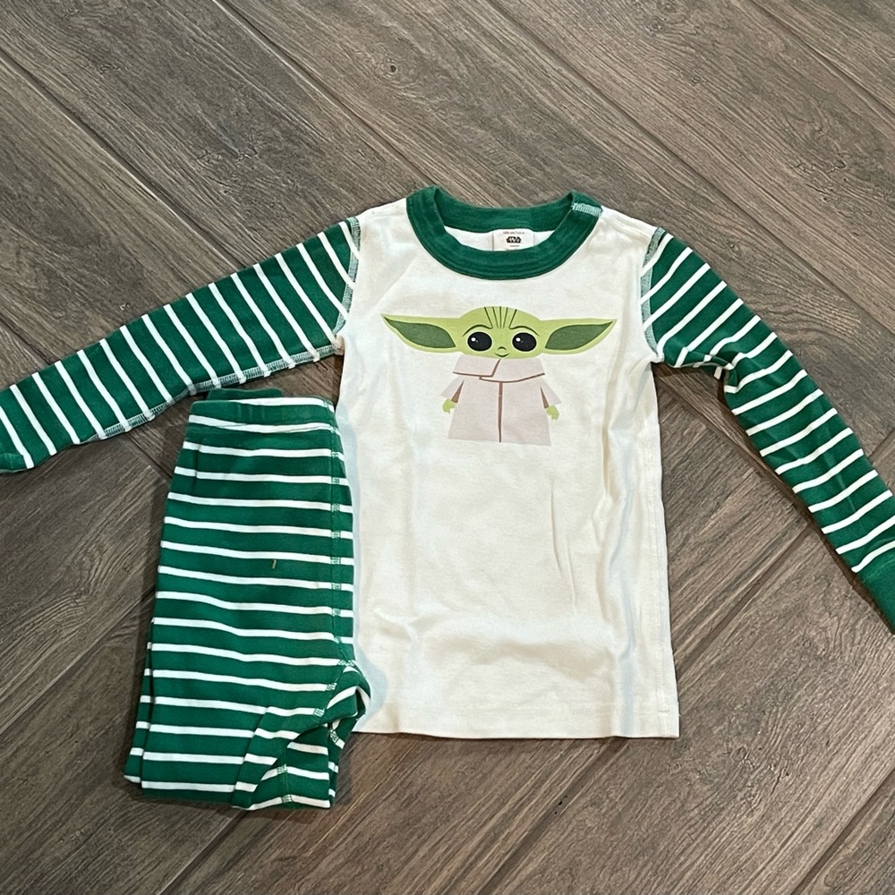Hanna Andersson Star Wars Baby Yoda Pajamas